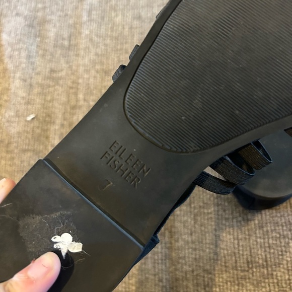 Eileen Fisher Rato Black Tumbled Nubuck Womens Fisherman Strappy Sandals Size 7 - Picture 7 of 7